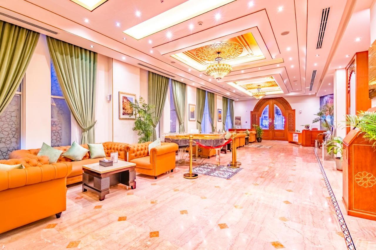فندق بلاتنيوم مسقط المظهر الخارجي الصورة